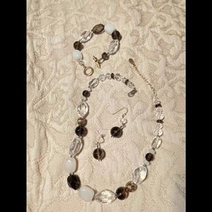 Necklace, bracelet and earrings set